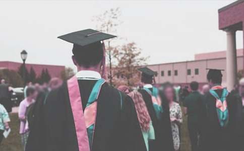 小学毕业发言稿