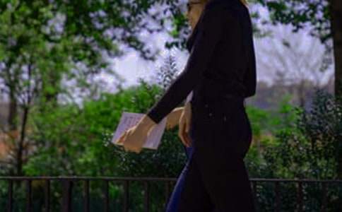 大学生贫困补助申请书2篇