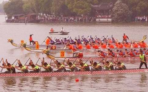 【精选】快乐端午作文三篇