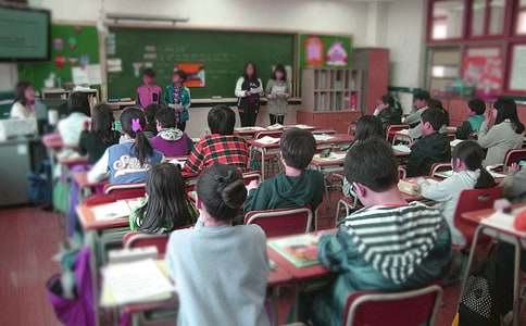 С�����㹫���ν̰�3ƪ