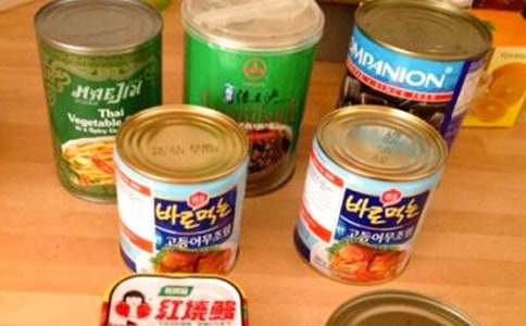 �а�ݵ��ϵĿչ�ͷ�̰�