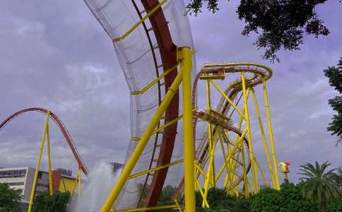 第一次坐过山车作文(推荐)