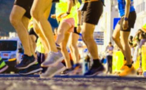 致广播员加油稿