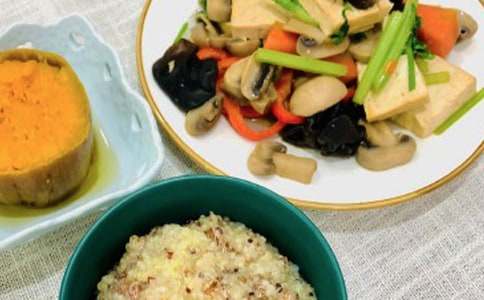 ���������ۺ�У���ѡ16ƪ��