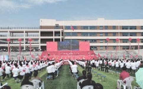 ��ɵ��񽲻��壨��ѡ15ƪ��