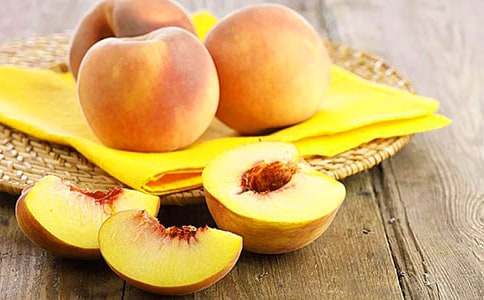 猴子摘桃子给老牛睡前故事(通用62篇)