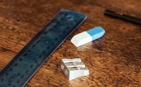 �ľߺ�����˵����400��