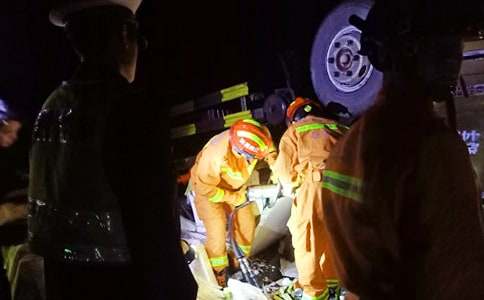 ������ȫ������400��