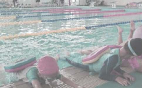 第一次学游泳作文集合15篇