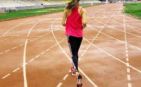 ����ѡ�����˶�Ա���͸�