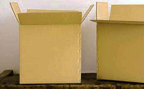 小班教案:绘本大纸箱