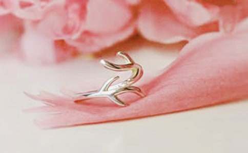 �鱦�����ܽᣨ��ѡ16ƪ��