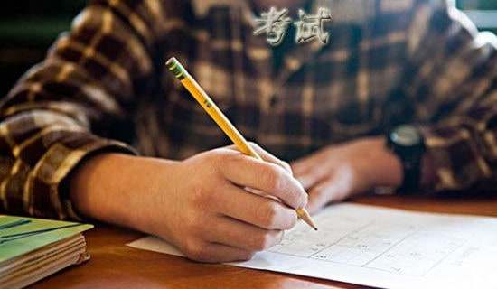 ���ر������Ե�����300�ּ���9ƪ